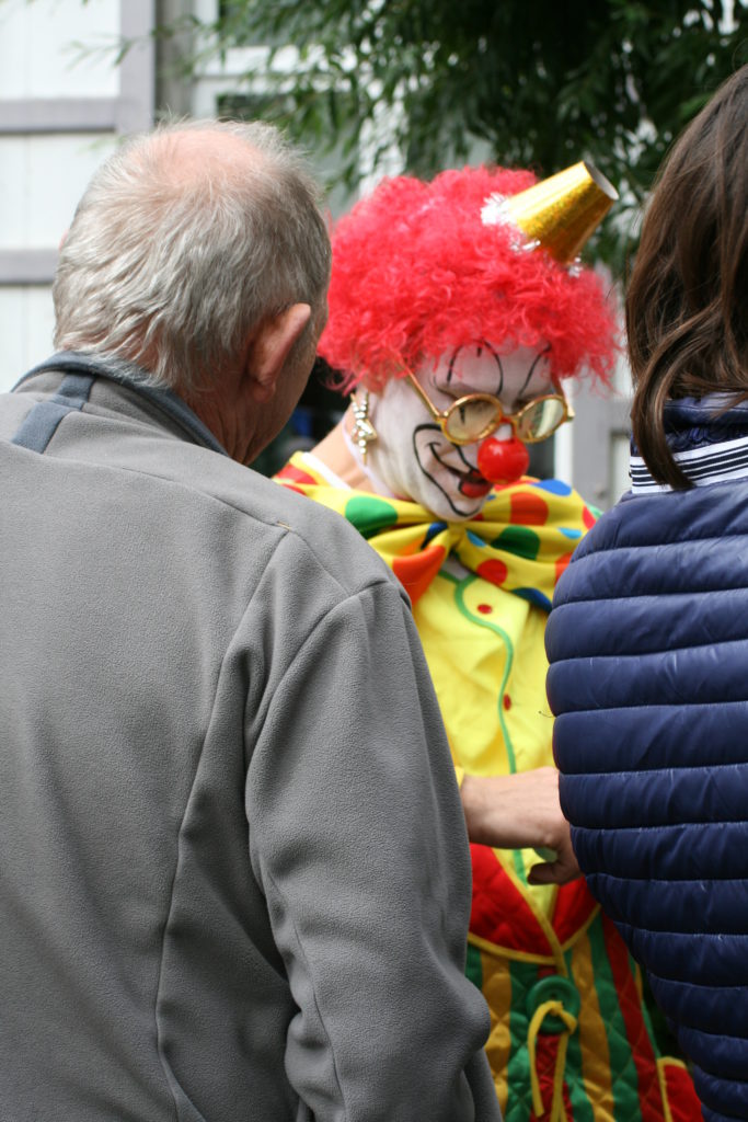 Clown (2)